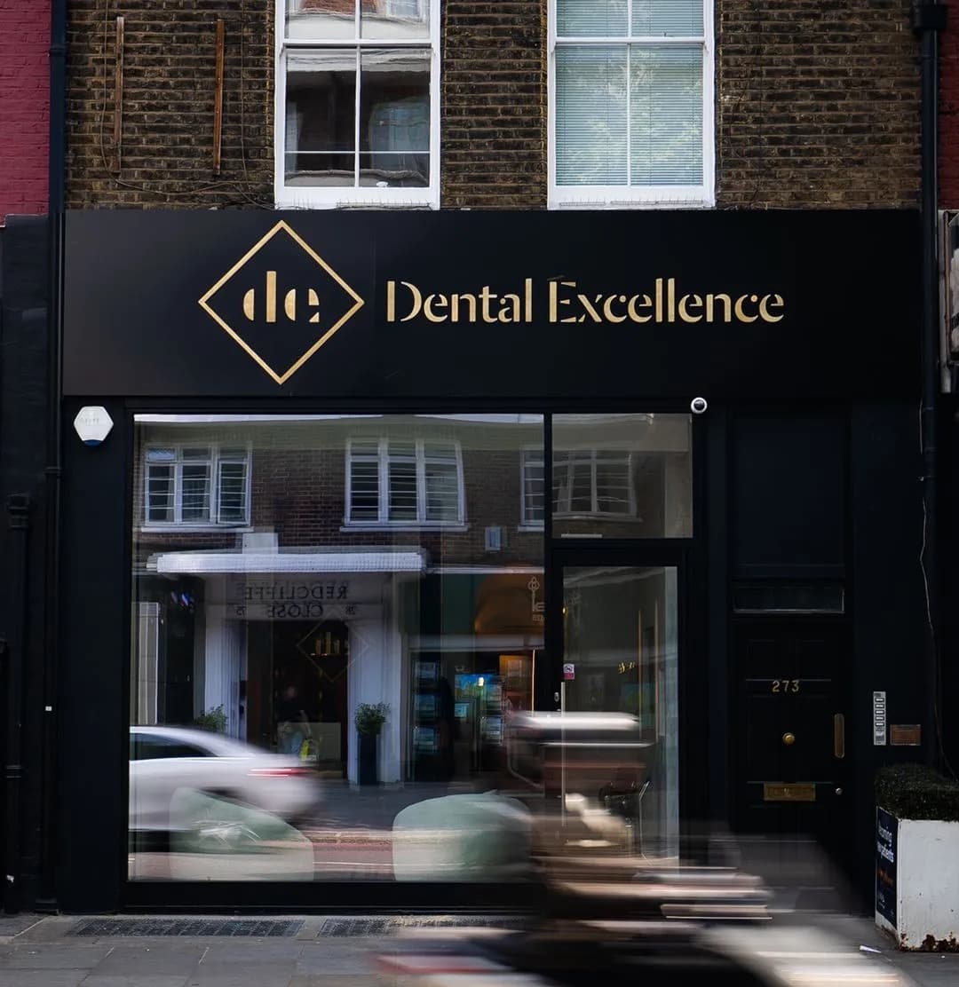 Dental Excellence Chelsea storefront at 273 Old Brompton Road